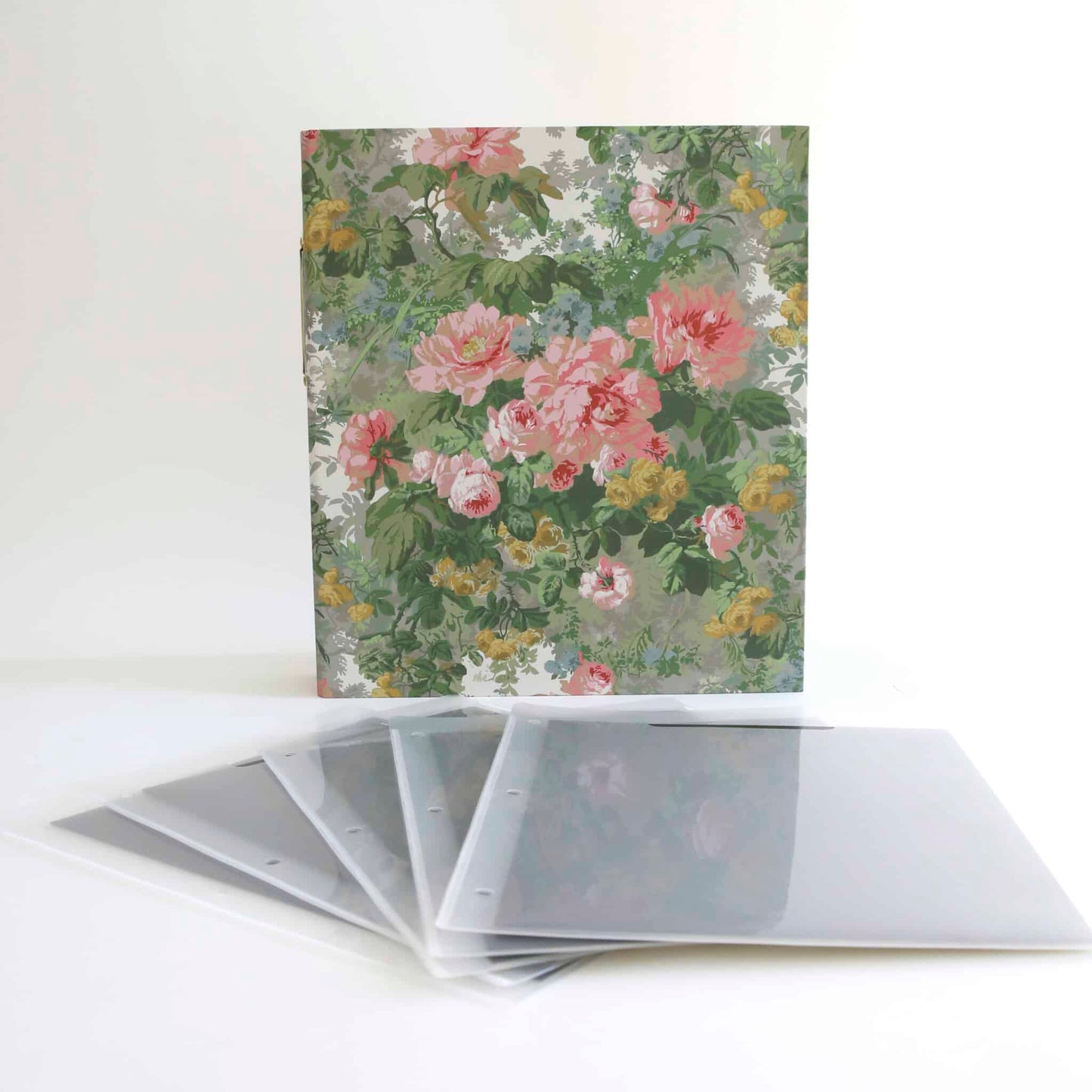 a bunch of cards with flowers on them.