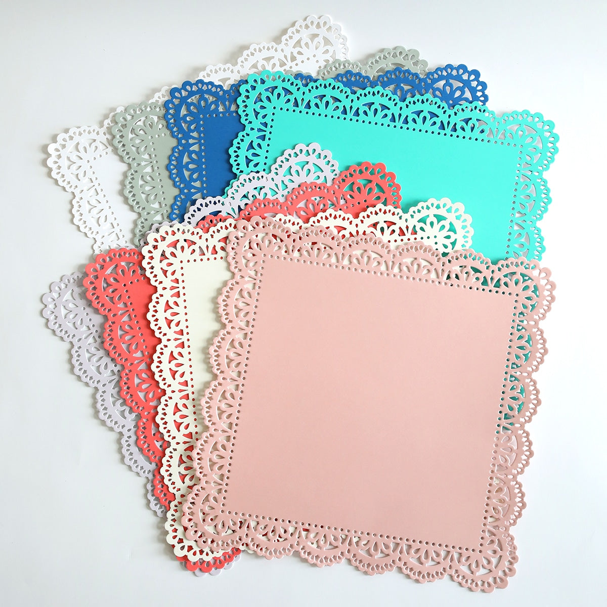 a bunch of doily sitting on top of a table.
