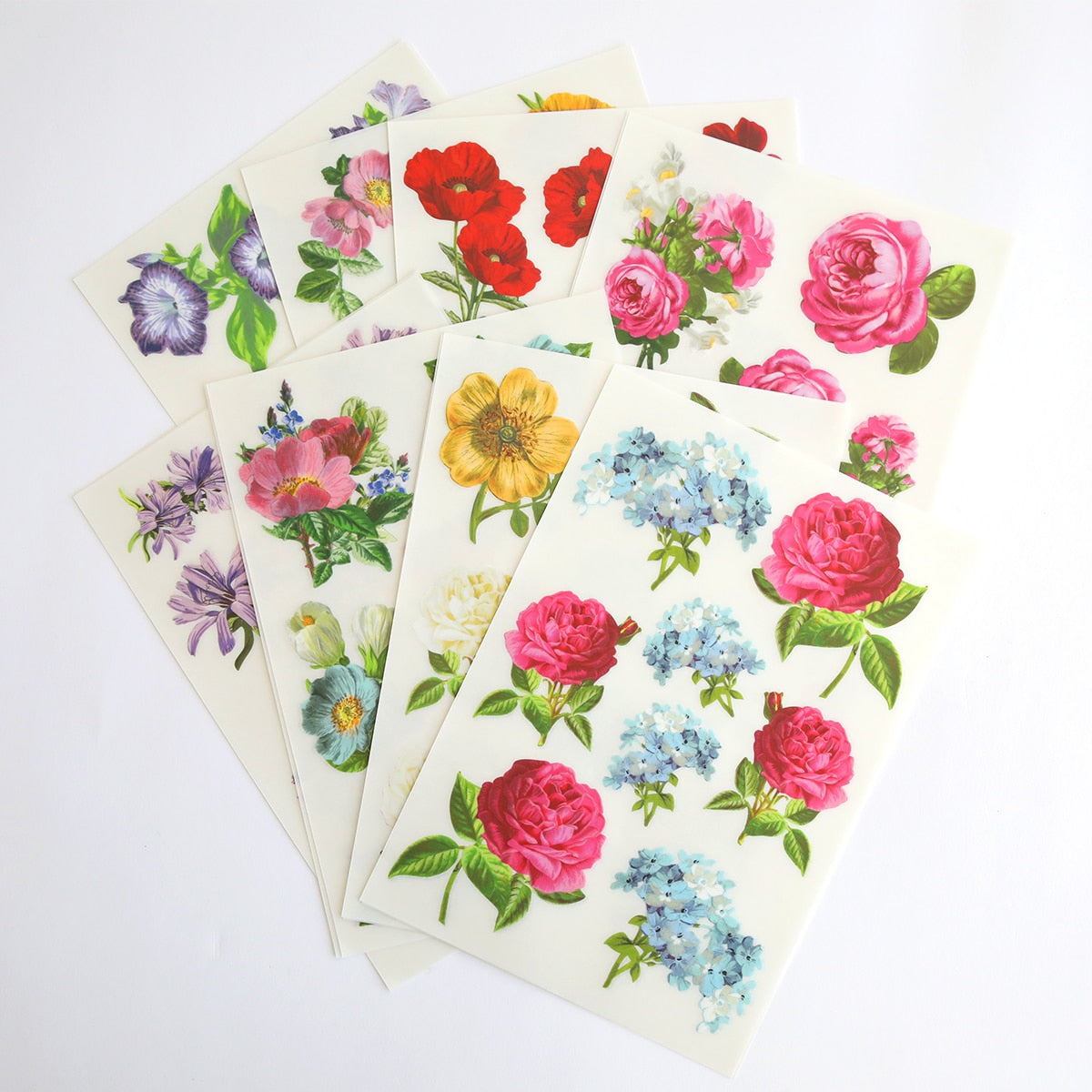 a bunch of cards with flowers on them.